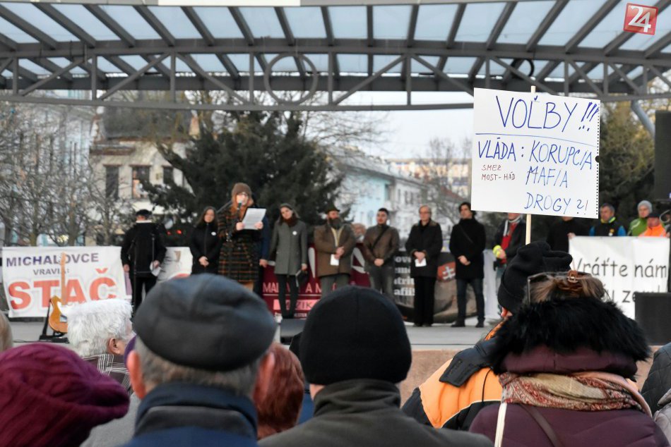 V Michalovciach bolo opäť rušno: Protestné zhromaždenie V OBRAZOCH